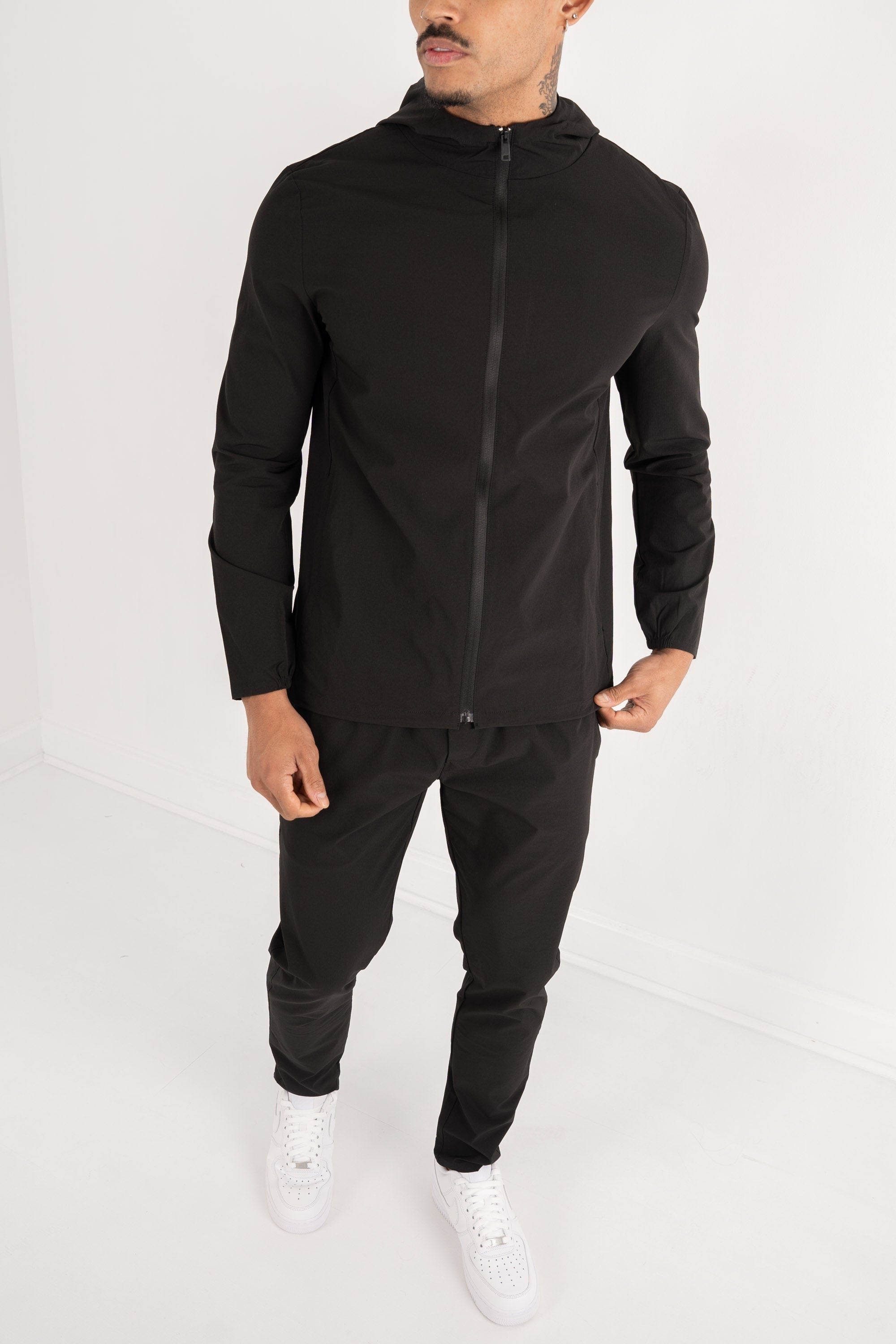 Mr. Davis | Technical Windbreaker Jacket- Black