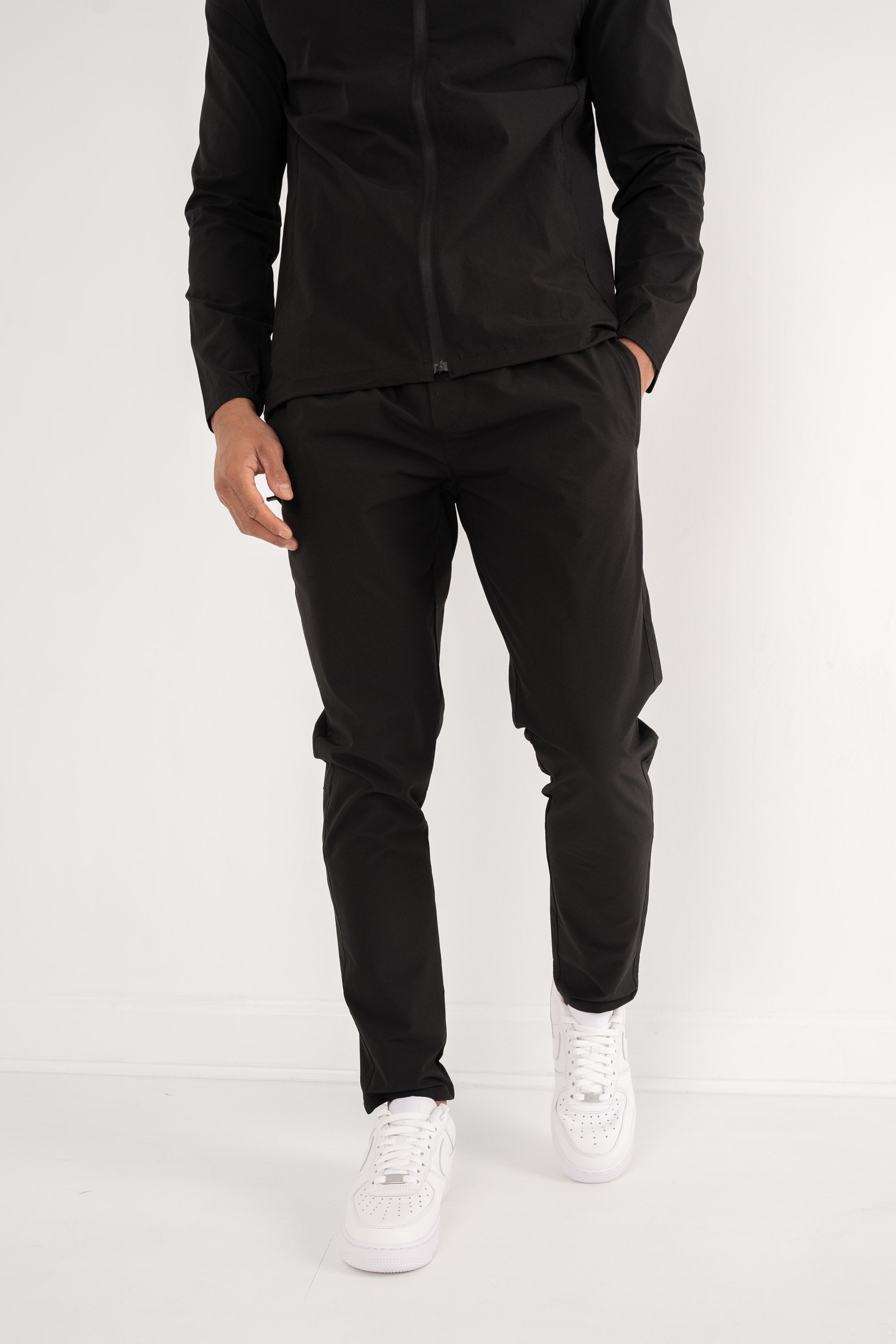 Mr. Davis | Premium Technical Pants - Black